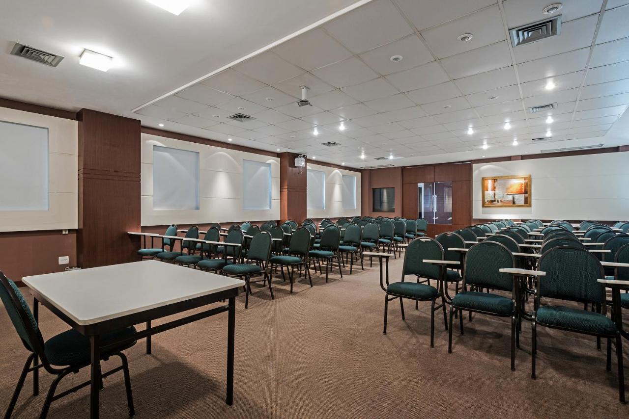Astron Ponta Grossa Plaza By Nobile Hotel Ngoại thất bức ảnh