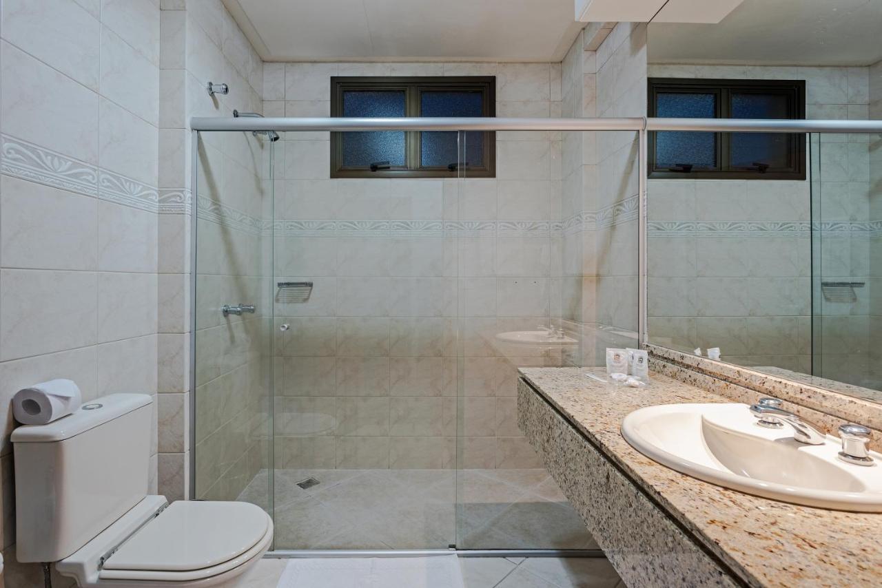 Astron Ponta Grossa Plaza By Nobile Hotel Ngoại thất bức ảnh