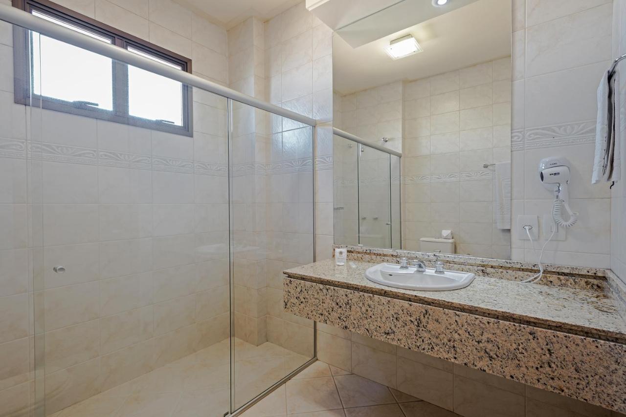 Astron Ponta Grossa Plaza By Nobile Hotel Ngoại thất bức ảnh
